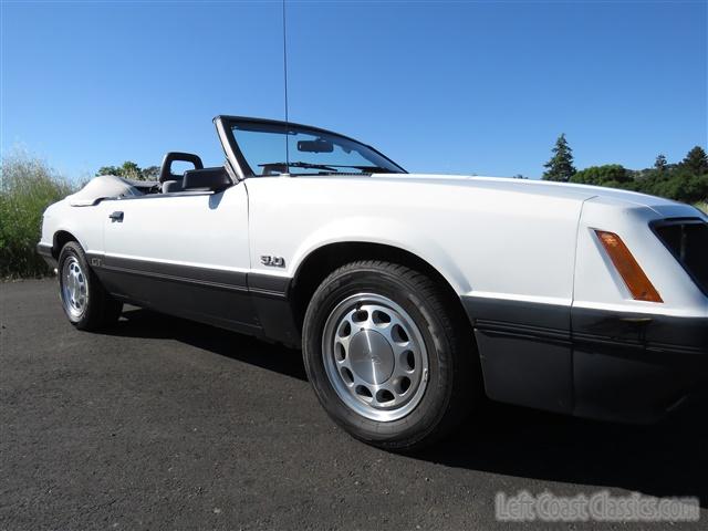 1986-ford-mustang-gt-convertible-088.jpg