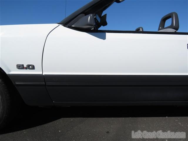 1986-ford-mustang-gt-convertible-105.jpg