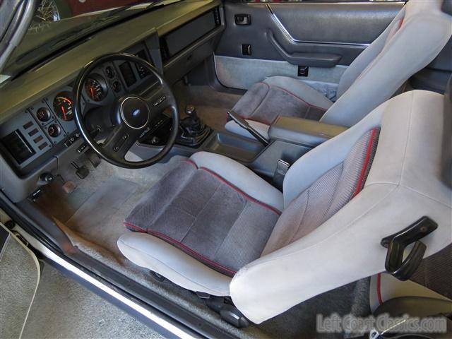 1986-ford-mustang-gt-convertible-152.jpg