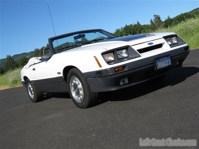 1986-ford-mustang-gt-convertible-262.jpg