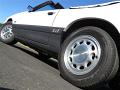 1986-ford-mustang-gt-convertible-083