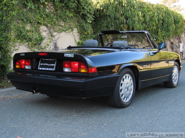 1987-alfa-romeo-spider-035.jpg