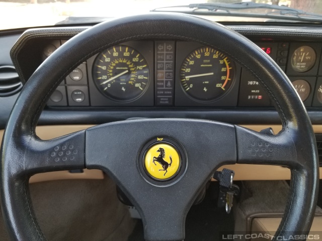 1987-ferrari-mondial-099.jpg