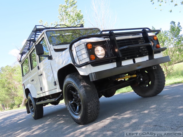 1987-land-rover-defender-110-040.jpg