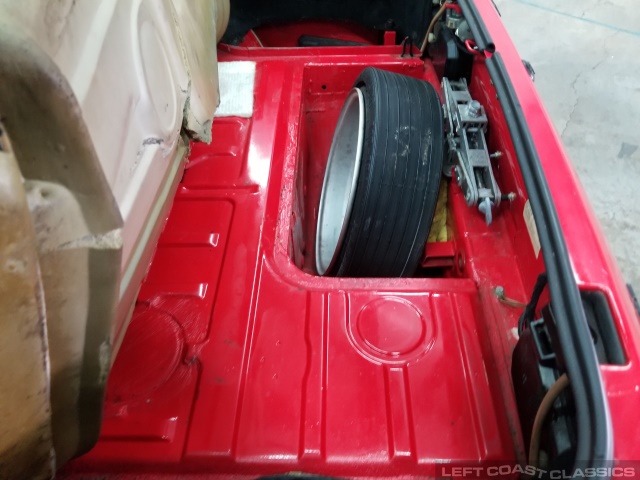 1987-porsche-944-turbo-135.jpg