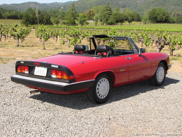 1988-alfa-romeo-spider-036.jpg