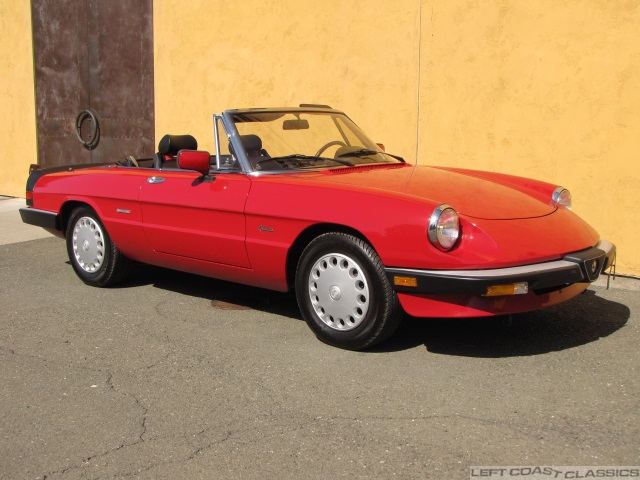 1988-alfa-romeo-spider-049.jpg