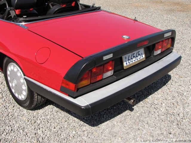 1988-alfa-romeo-spider-062.jpg