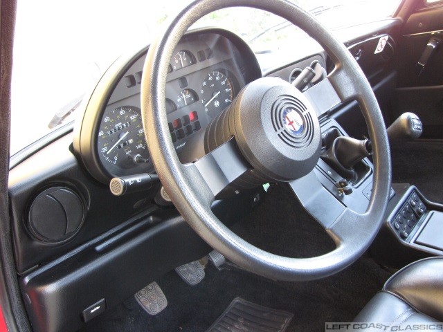 1988-alfa-romeo-spider-081.jpg