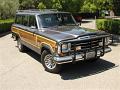 1989-jeep-grand-wagoneer-038