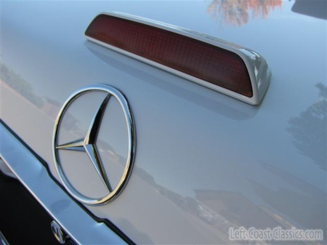 1989-mercedes-560sl-085.jpg