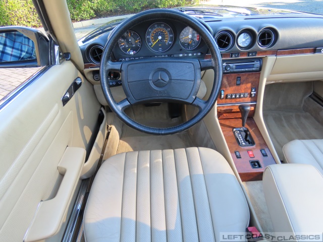 1989-mercedes-benz-560sl-156.jpg