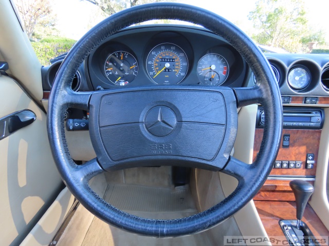 1989-mercedes-benz-560sl-157.jpg