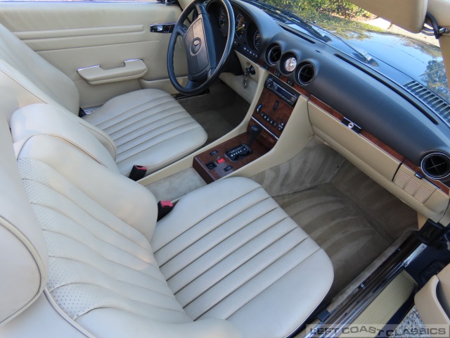 1989-mercedes-benz-560sl-202.jpg