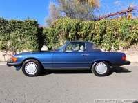 1989-mercedes-benz-560sl-016