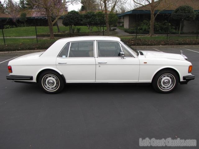 1989-rolls-royce-silver-spirit-634.jpg