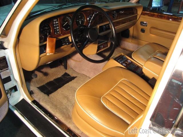 1989-rolls-royce-silver-spirit-699.jpg