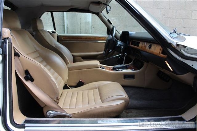 1990-jaguar-xjs-convertible-086.jpg