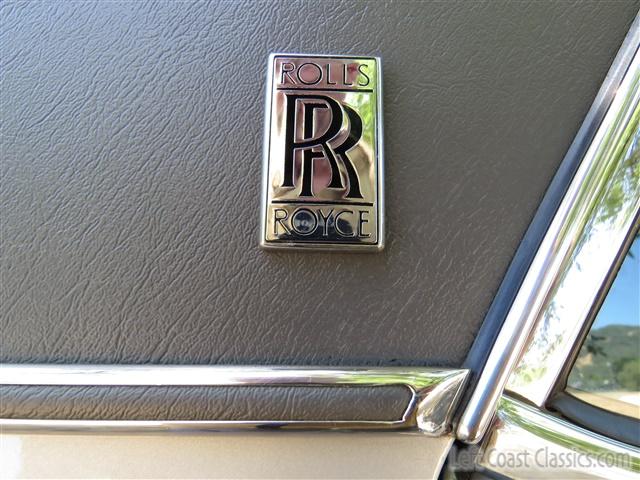 1990-rolls-royce-silver-spur-2-067.jpg