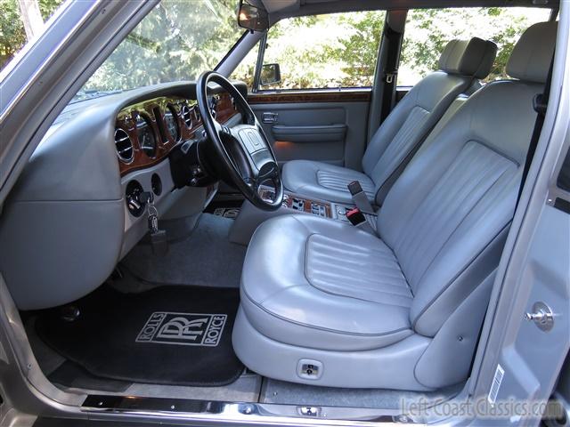 1990-rolls-royce-silver-spur-2-165.jpg