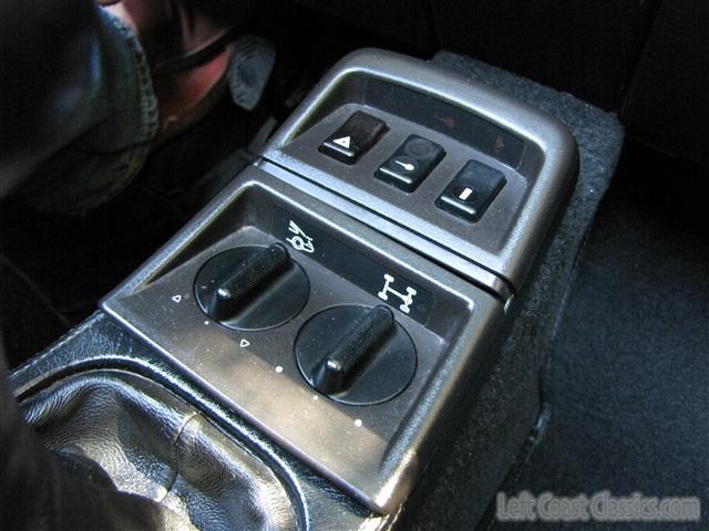 1991-porsche-911-cabriolet-091.jpg