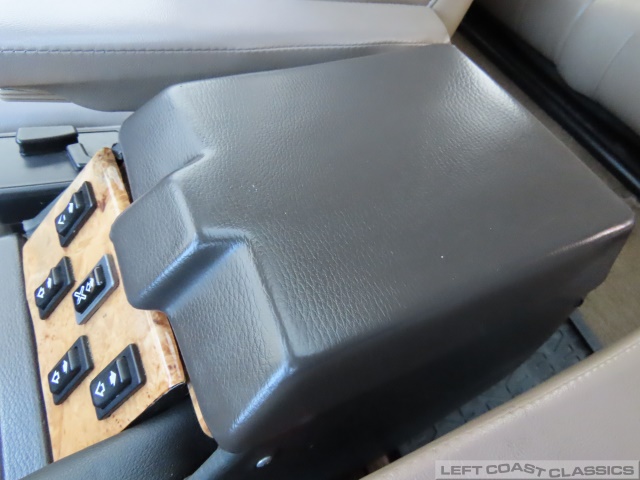 1993-land-rover-range-rover-126.jpg