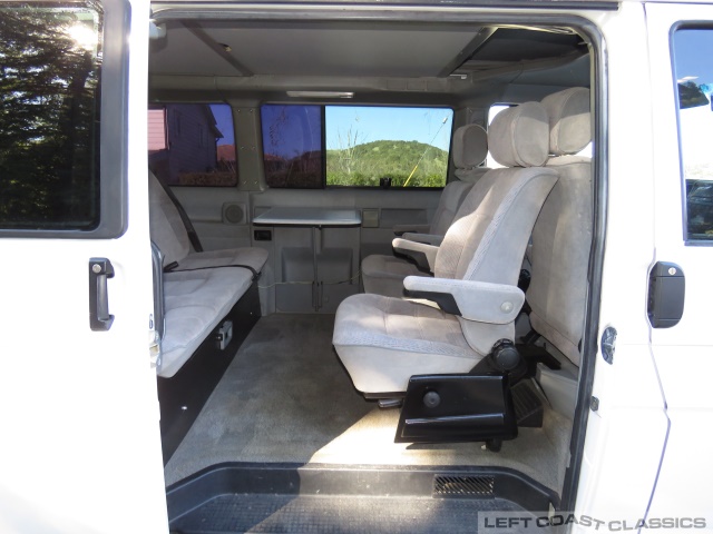 1993-volkswagen-eurovan-124.jpg