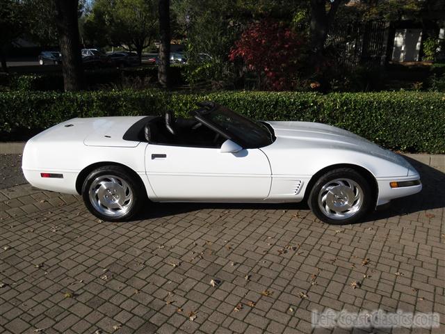 1995-corvette-c4-convertible-034.jpg