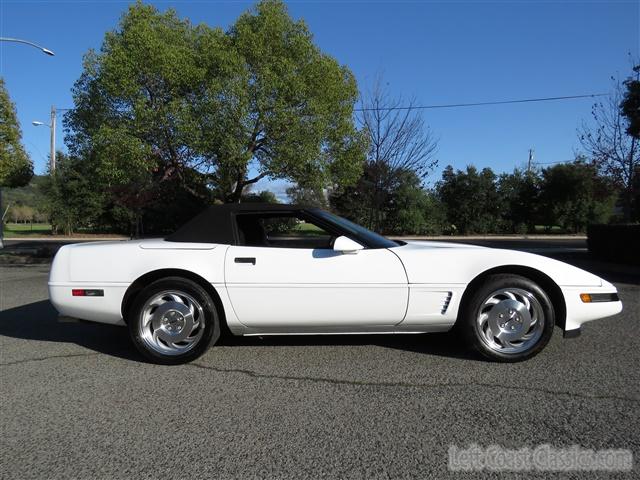 1995-corvette-c4-convertible-035.jpg