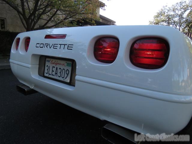 1995-corvette-c4-convertible-070.jpg