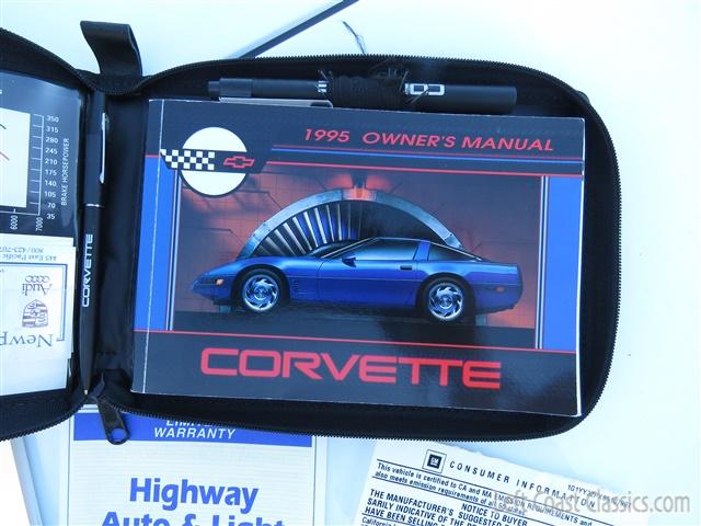 1995-corvette-c4-convertible-196.jpg