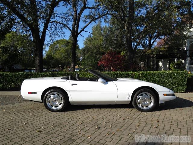 1995-corvette-c4-convertible-212.jpg