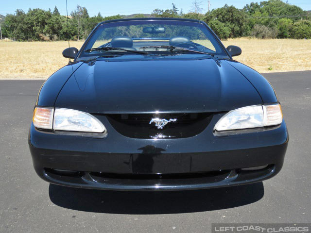 1995 Ford Mustang GT Convertible Slide Show