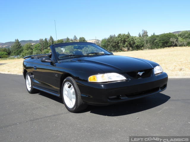 1995-ford-mustang-gt-convertible-036.jpg