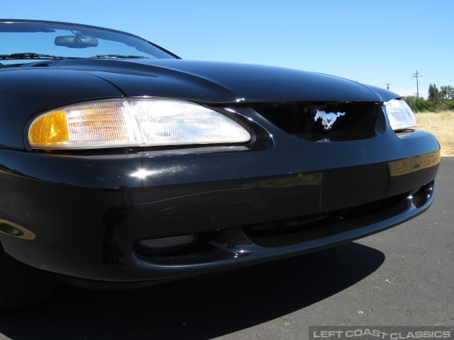 1995-ford-mustang-gt-convertible-046.jpg