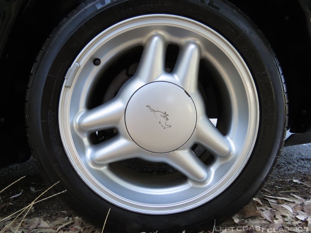 1995-ford-mustang-gt-convertible-071.jpg