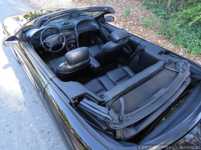 1995-ford-mustang-gt-convertible-095.jpg
