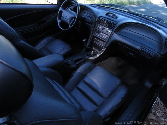 1995-ford-mustang-gt-convertible-122.jpg