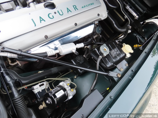 1995-jaguar-xjs-convertible-124.jpg