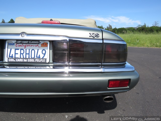 1995-jaguar-xjs-convertible-078.jpg