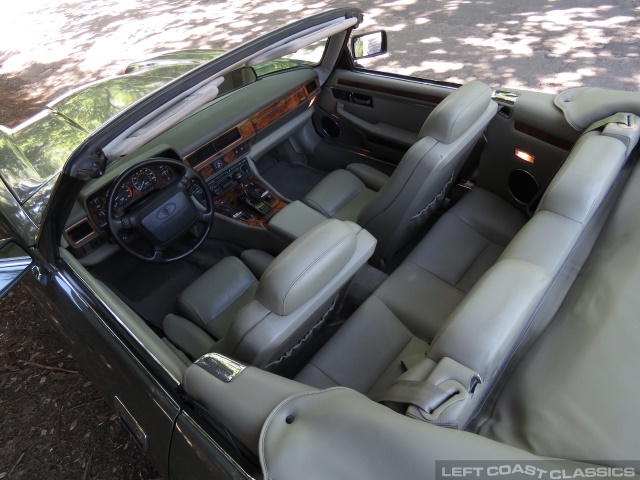 1995-jaguar-xjs-convertible-109.jpg