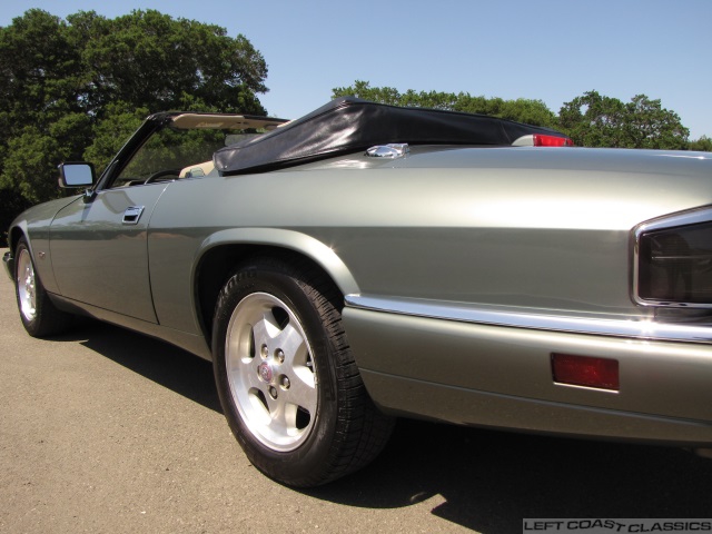 1995-jaguar-xjs-convertible-056.jpg