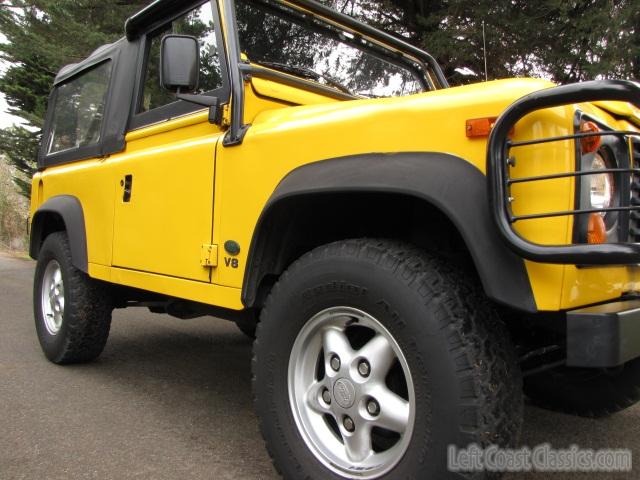 1995-land-rover-defender-90-029.jpg