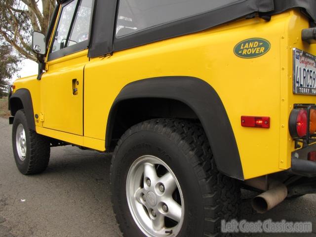 1995-land-rover-defender-90-031.jpg