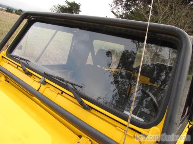 1995-land-rover-defender-90-085.jpg