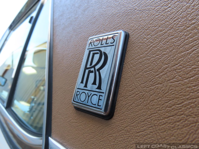 1996-rolls-royce-silver-spur-iii-085.jpg