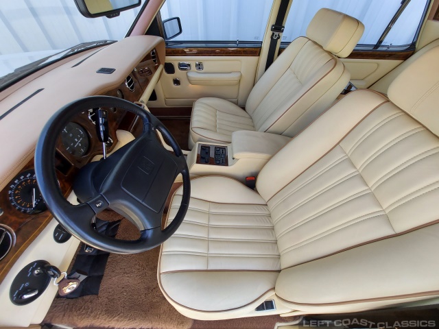 1996-rolls-royce-silver-spur-iii-112.jpg