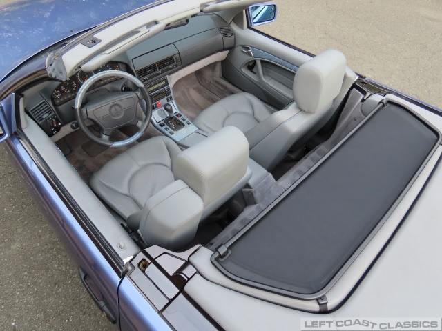 1997-mercedes-benz-sl320-098.jpg