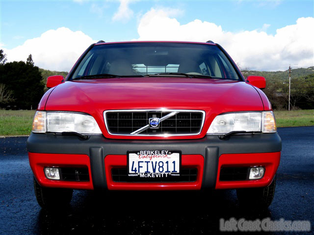 1999 Volvo V70 XC Slide Show