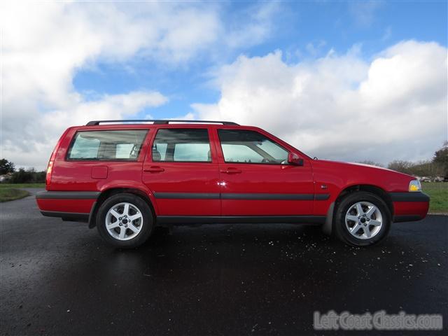 1999-volvo-v70-xc-cross-country-037.jpg